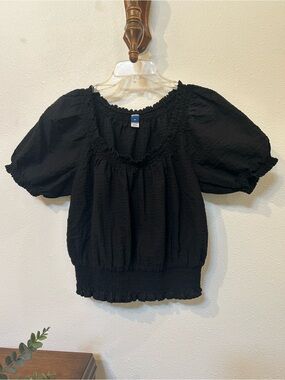 Old Navy Black Puff-Sleeve Smocked-Hem Women's Blouse